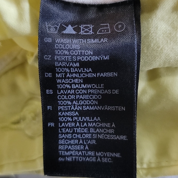 H&M SLIM FIT FLAT FRONT SHORTS - Picture 4 of 7